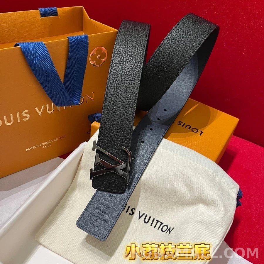 루이비통 루이비통 V 버클 리버서블 벨트 상세 이미지