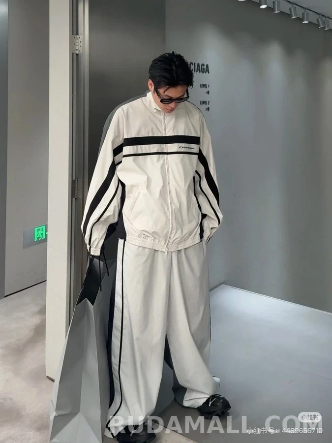 발렌시아가 발렌시아가 배색 스트라이프 자켓 상세 이미지
