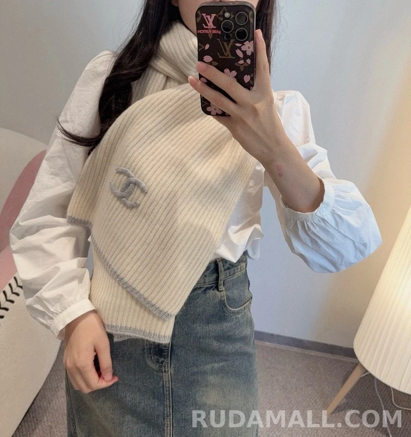 샤넬 샤넬 자수 로고 니트 머플러 상세 이미지