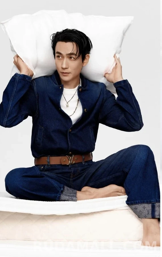 루이비통 루이비통 로고 데님 봄버 자켓 상세 이미지