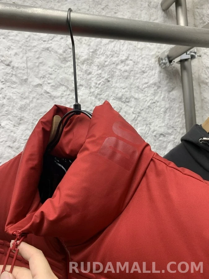 몽클레어 몽클레어 ASAP Rocky 콜라보 패딩 슬리브리스 상세 이미지