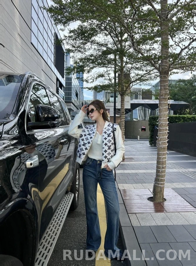 루이비통 루이비통 모노그램 테디 플리스 자켓 상세 이미지
