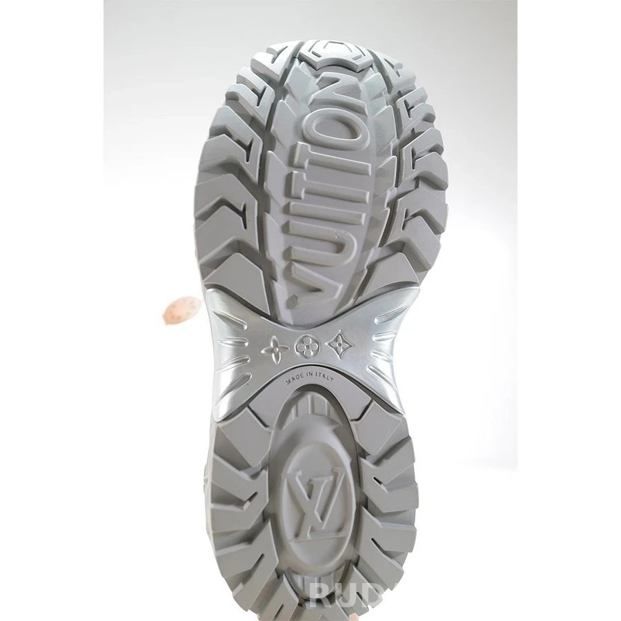 루이비통 루이비통 디스커버리 레이스 업 스니커즈 상세 이미지