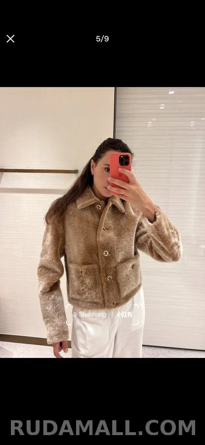 샤넬 샤넬 로고 버튼 피모 일체 자켓 상세 이미지