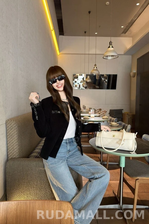 샤넬 샤넬 코듀로이 트림 라운드넥 자켓 상세 이미지