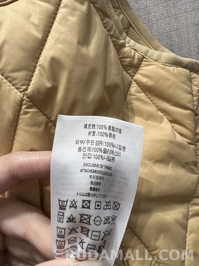 버버리 버버리 다이아몬드 퀼팅 코튼 베스트 상세 이미지