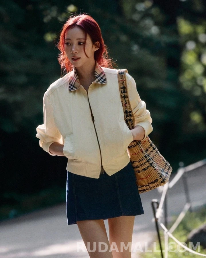 버버리 버버리 체크 칼라 해링턴 자켓 상세 이미지