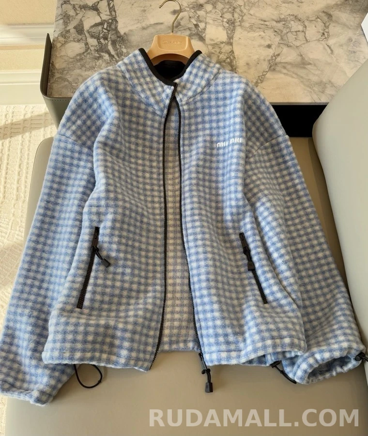 미우미우 미우미우 체크 플리스 집업 재킷 상세 이미지