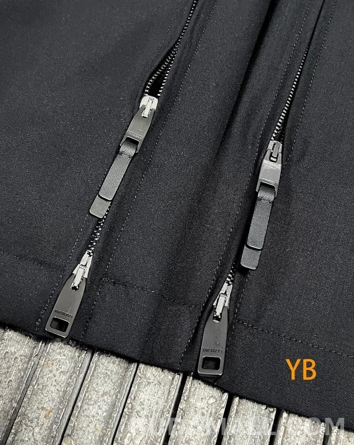 버버리 버버리 로고 자수 집업 자켓 상세 이미지