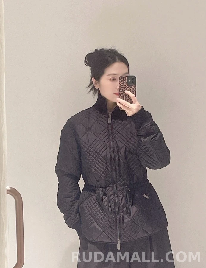 버버리 버버리 다이아몬드 퀼팅 스탠드넥 드로스트링 자켓 상세 이미지