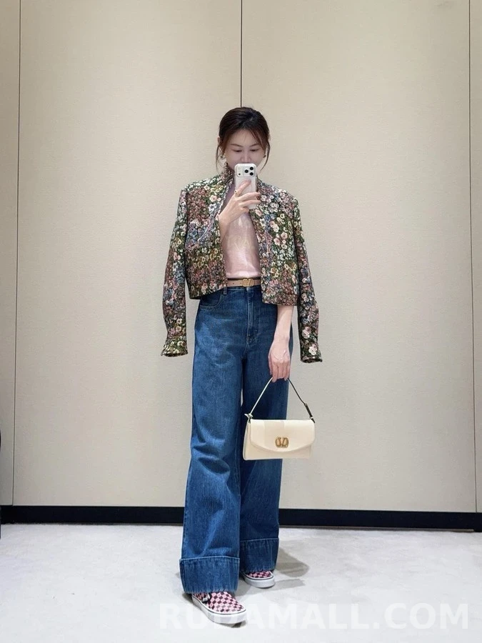 루이비통 루이비통 플라워 패턴 크롭 자켓 상세 이미지