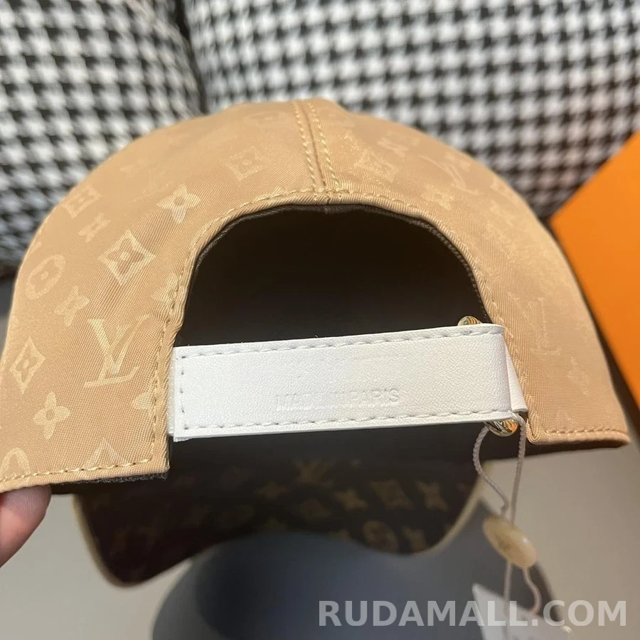 루이비통 루이비통 LV 로고 자수 베이스볼 캡 상세 이미지