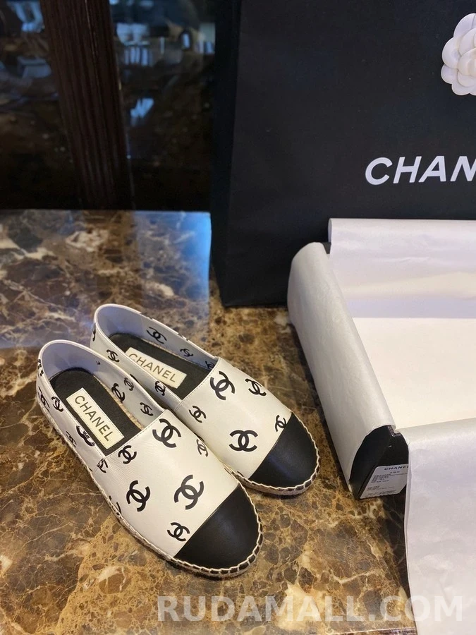 샤넬 샤넬 에스파드리유 프린티드 램스킨 상세 이미지