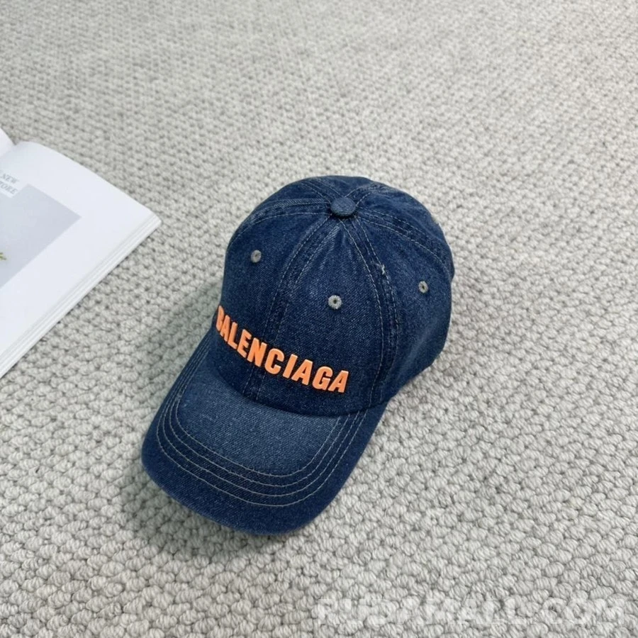 발렌시아가 발렌시아가 입체 로고 데님 베이스볼 캡 상세 이미지
