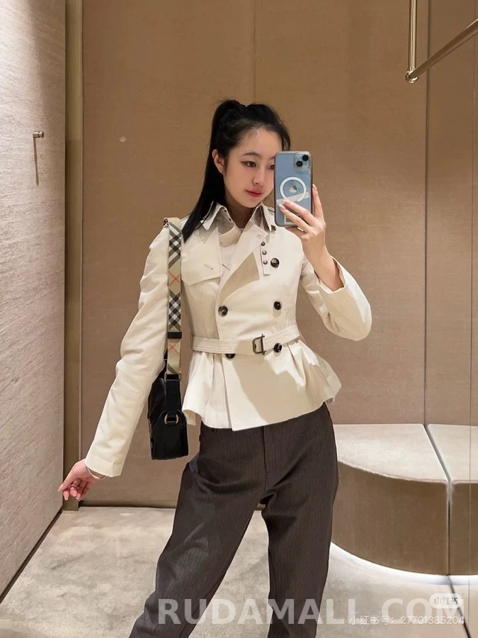 버버리 버버리 벨티드 더블 플레어 자켓 상세 이미지