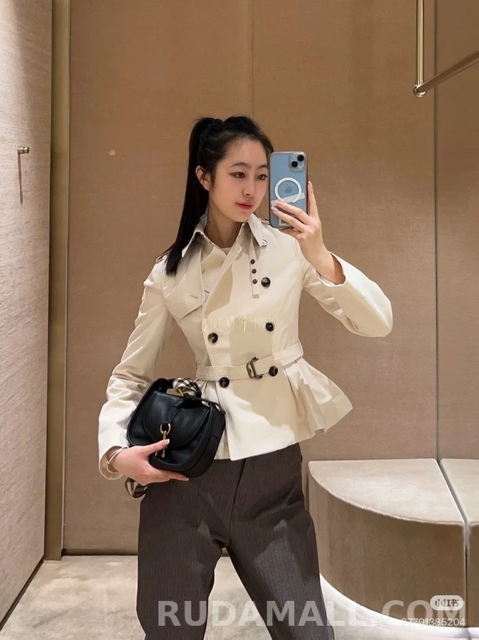 버버리 버버리 벨티드 더블 플레어 자켓 상세 이미지