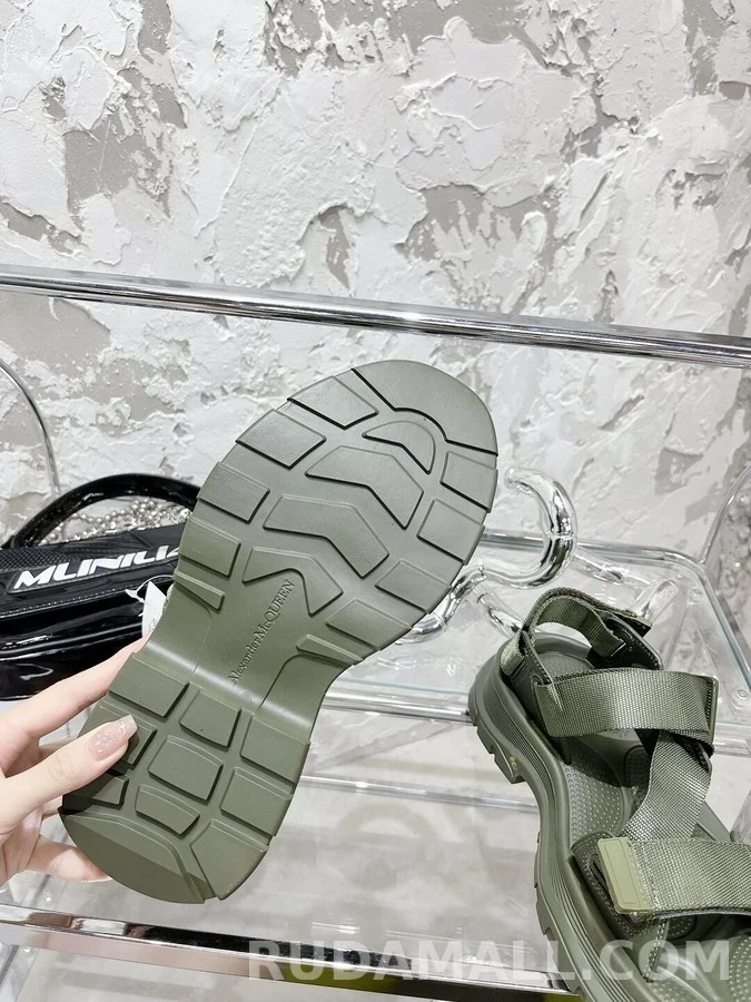 알렉산더 맥퀸 알렉산더 맥퀸 웹 스트랩 트레드 샌들 상세 이미지
