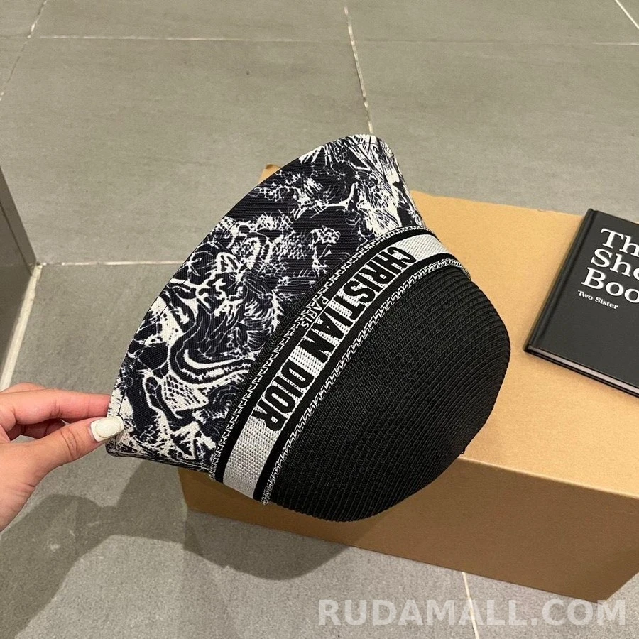 디올 디올 스몰 브림 버킷햇 상세 이미지