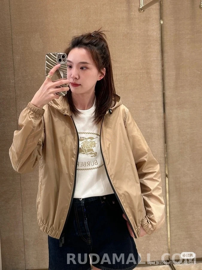 버버리 버버리 전투마 로고 후드 집업 상세 이미지