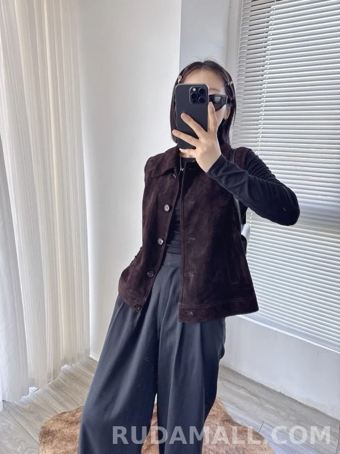 보테가베네타 보테가 베네타 수작업 편직 칼라 스웨이드 슬리브리스 상세 이미지