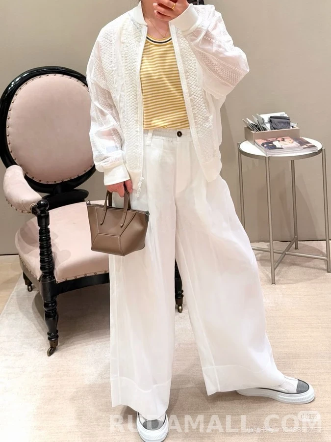 브루넬로 쿠치넬리 브루넬로 쿠치넬리 펀칭 봄버 자켓 상세 이미지