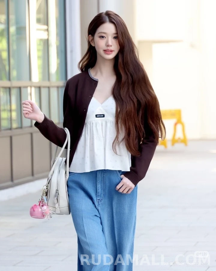 미우미우 미우미우 체크넥 레터링 로고 가디건 상세 이미지