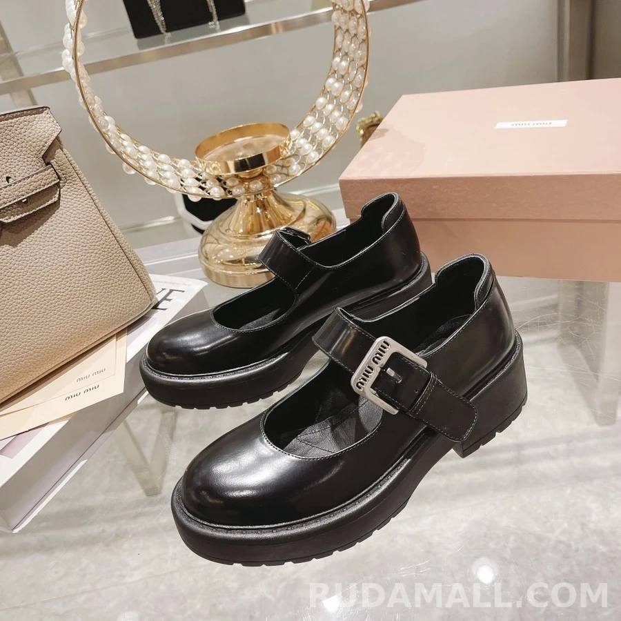 미우미우 미우미우 가죽 발레리나 로퍼 상세 이미지