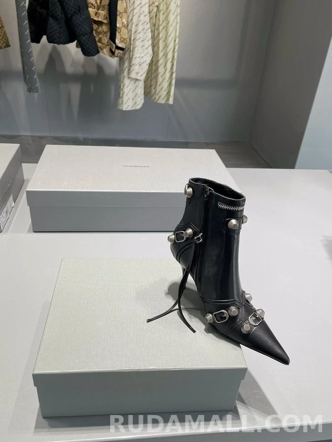 발렌시아가 발렌시아가 어레나 램스킨 부티 상세 이미지