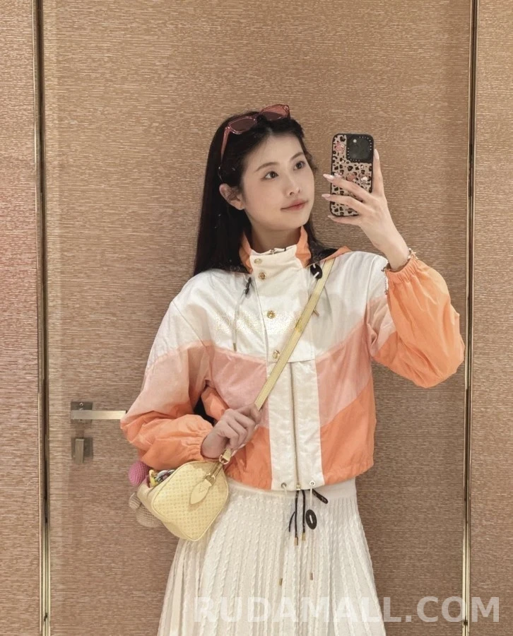 루이비통 루이비통 컬러 블록 후드 자켓 상세 이미지