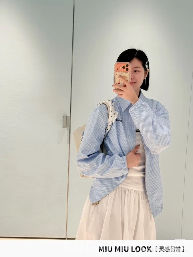미우미우 미우미우 체크 카라 자켓 상세 이미지
