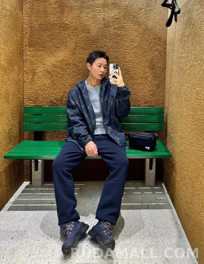 버버리 버버리 대각선 체크 자수 자켓 상세 이미지