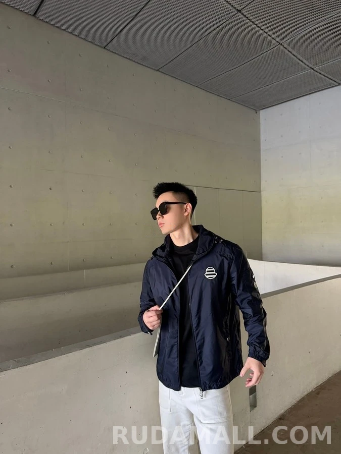 몽클레어 몽클레어 후드 바람막이 상세 이미지