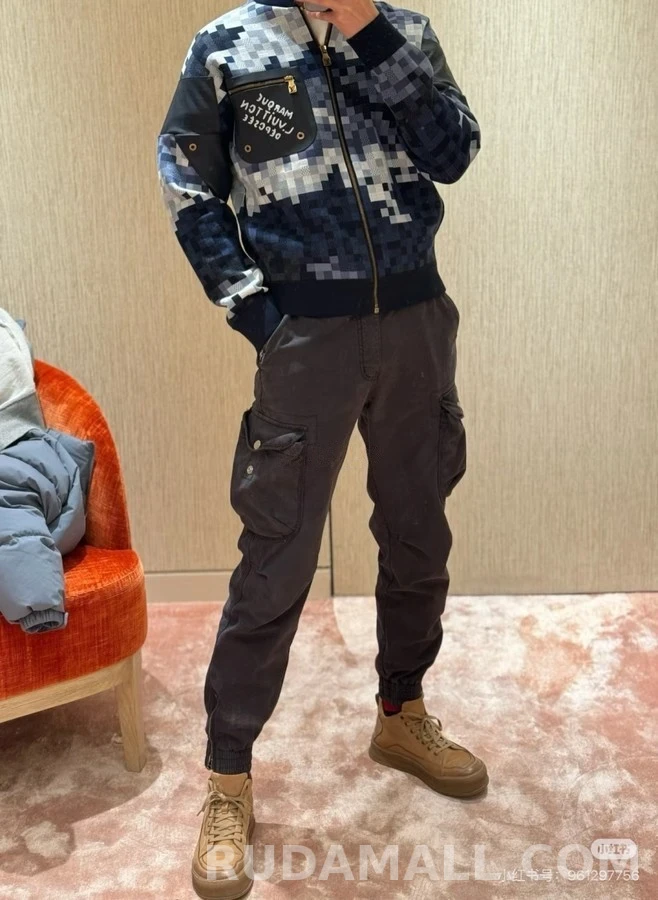 루이비통 루이비통 픽셀 패턴 야구점퍼 상세 이미지