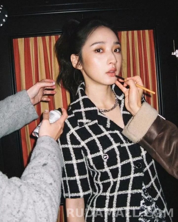 샤넬 샤넬 블랙앤화이트 체크 반팔 자켓 상세 이미지