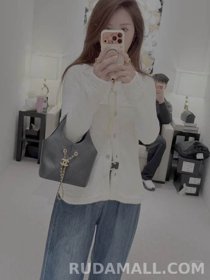 샤넬 샤넬 버튼 니트 자켓 상세 이미지