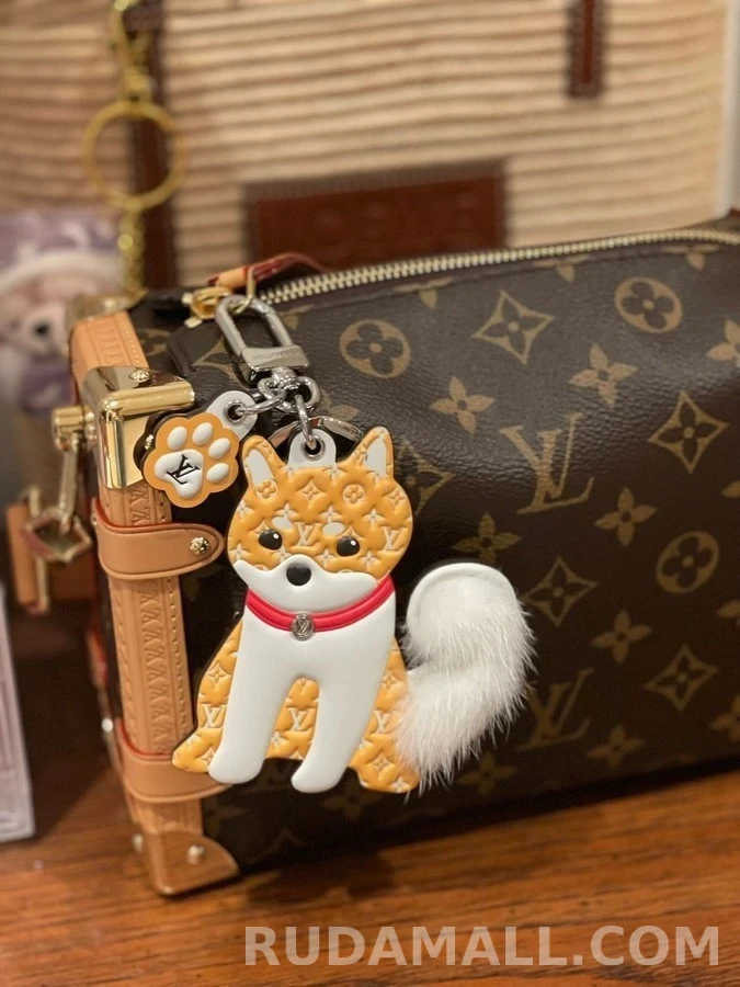 루이비통 루이비통 LV Shiba 키링 상세 이미지