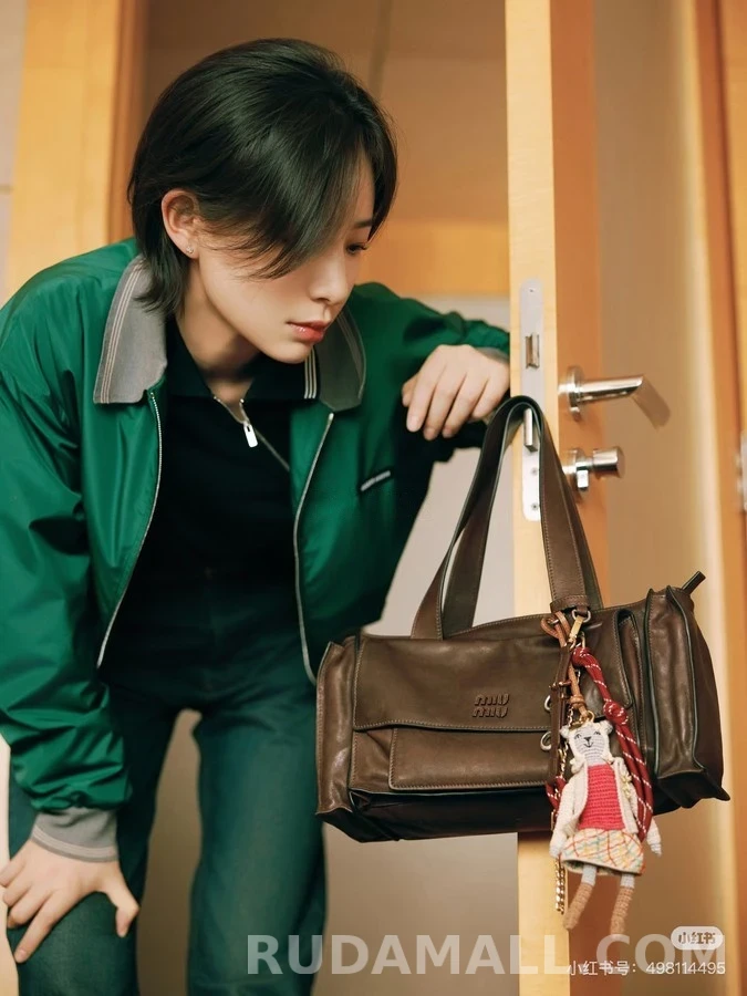 미우미우 미우미우 배색 카라 자켓 상세 이미지